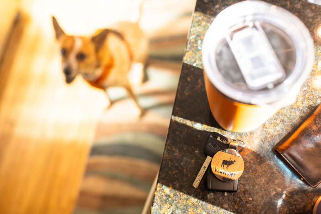 _C2A1684 with wallet